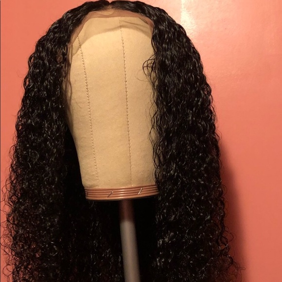 22 Inch Brazilian Deep Wave Lace Wig - Picture 2 of 5